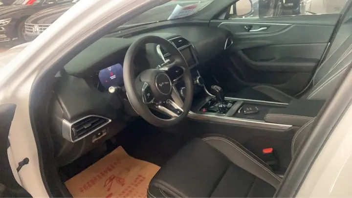 YK MOTORS Gasoline Car Jaguar XEL 2021 2.0T 200PS R-DYNAMIC Youth Sports with Good Price On Sale