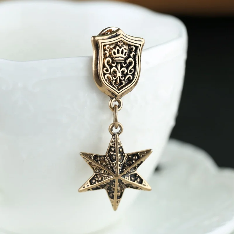 fashion Britishness brooch custom logo old gold metal alloy vintage shield star medal badge lapel pin for coat