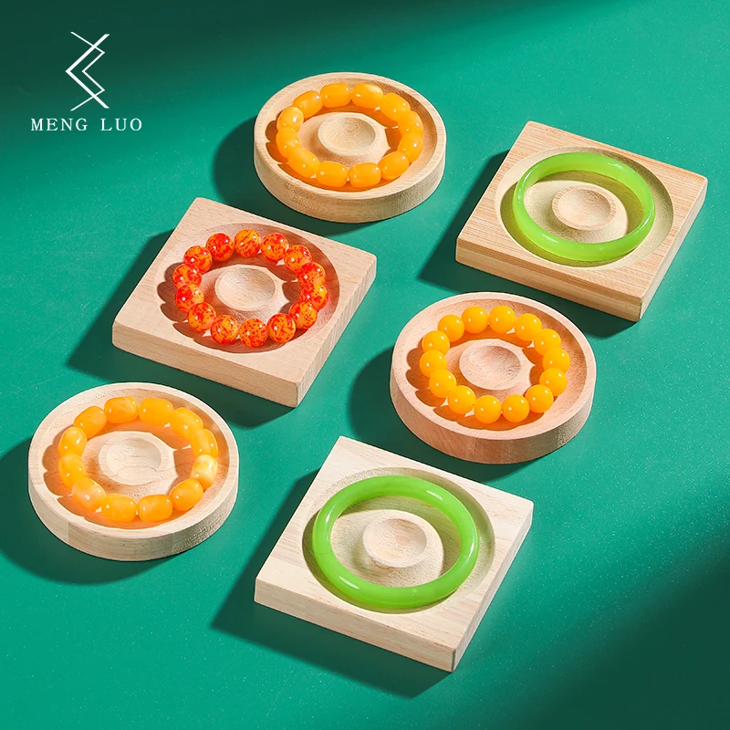 High Quality Natural Crystal Bracelet Display Stand Quality Wooden Base for Bracelet Holding Jewelry Packaging & Display