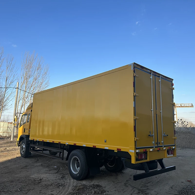 Best Price Sinotruk Howo 6 Tyre 5 8 10 tons Cargo Van Box Light Truck,High Quality