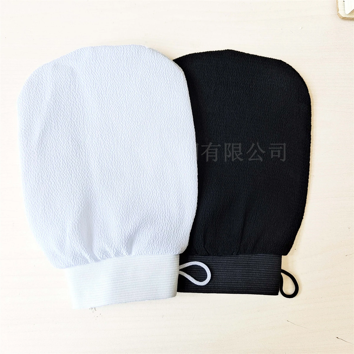 OEM Nature Korean Exfoliating Bath Glove Viscose Fiber Body Scrub Glove  Beauty Kessa Glove  For Bathing