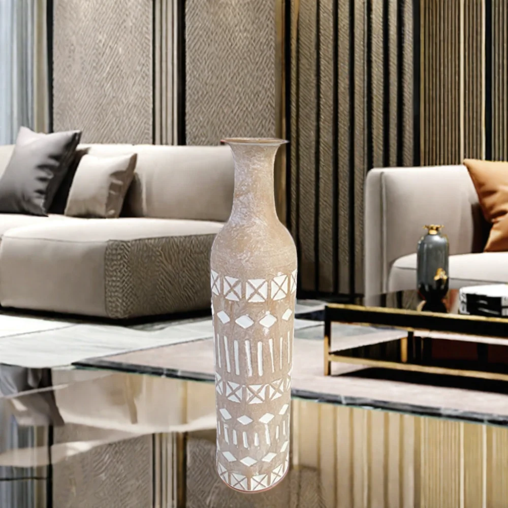 Lander Handmade terracotta decorative rustic farmhouse metal flower vase for home decoration