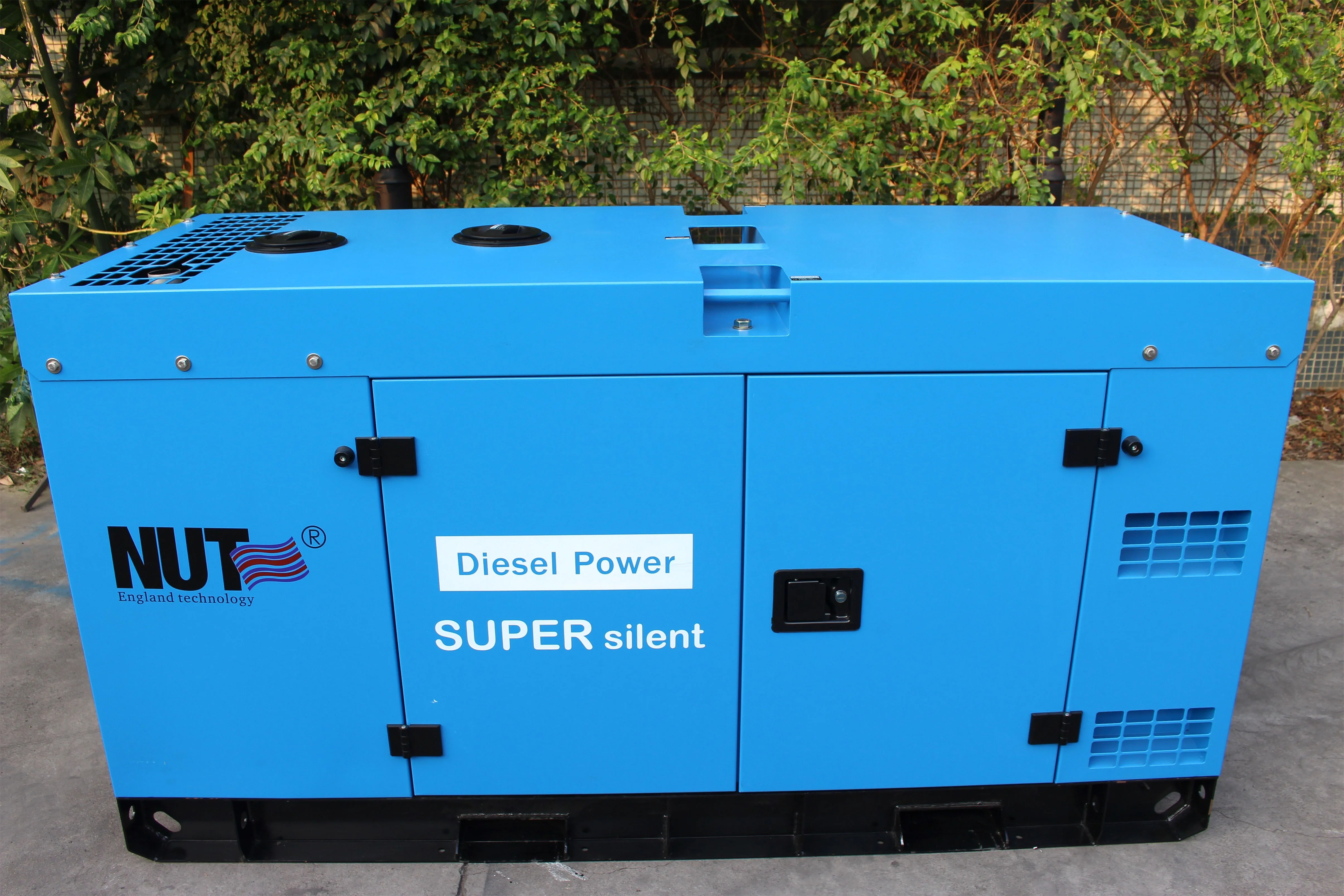 NUT 25kva 50kva silent solar station hand crank dynamo battery generator portable power station