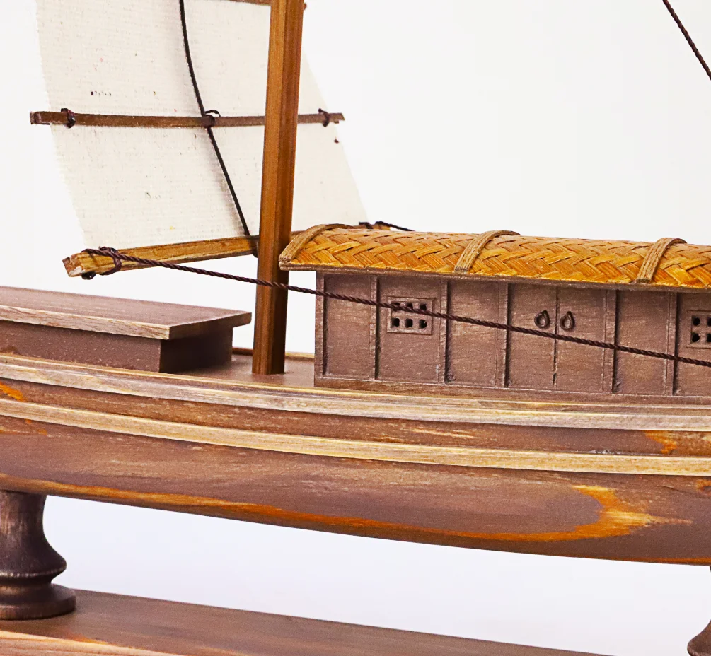 Wooden handmade Boat model ship for home and office decoration antique wooden ship model