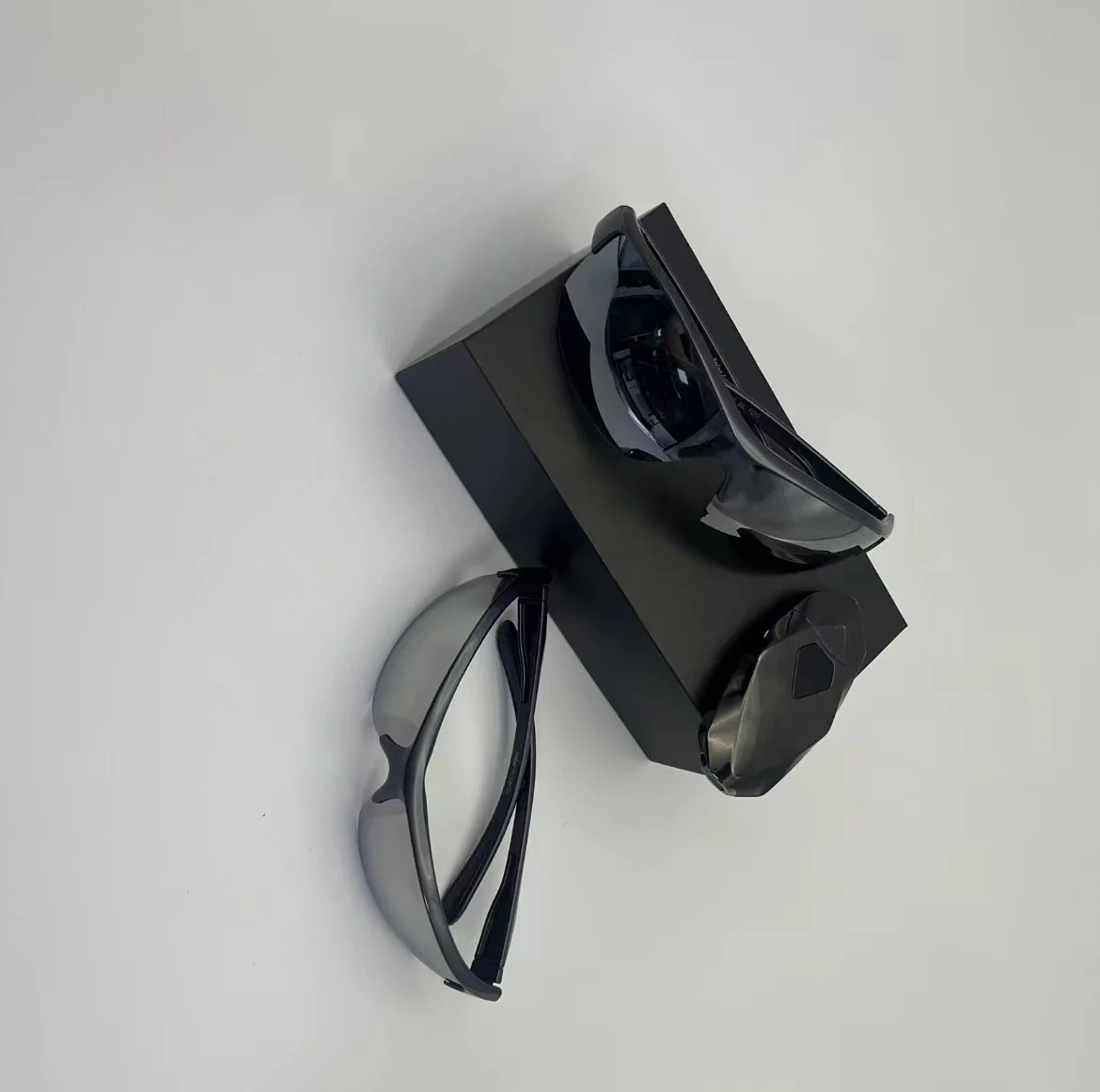 High Quality Goggles for Personal Care and Professional Safety Glasses for Cycling Black PC Personal Protective Equipment CN;GUA