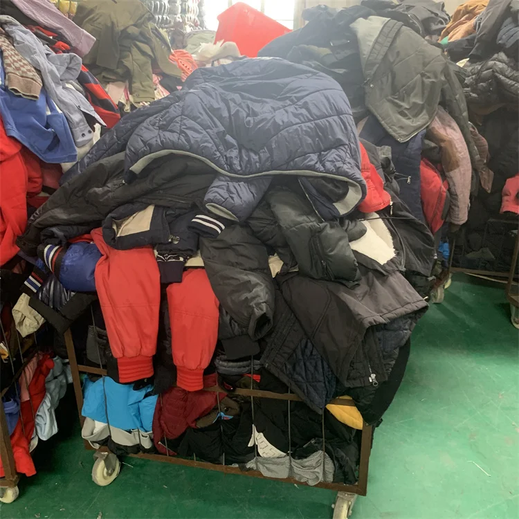 Second Hand Winter Clothes Container Mixed Man Woman And kids used  winter clothes