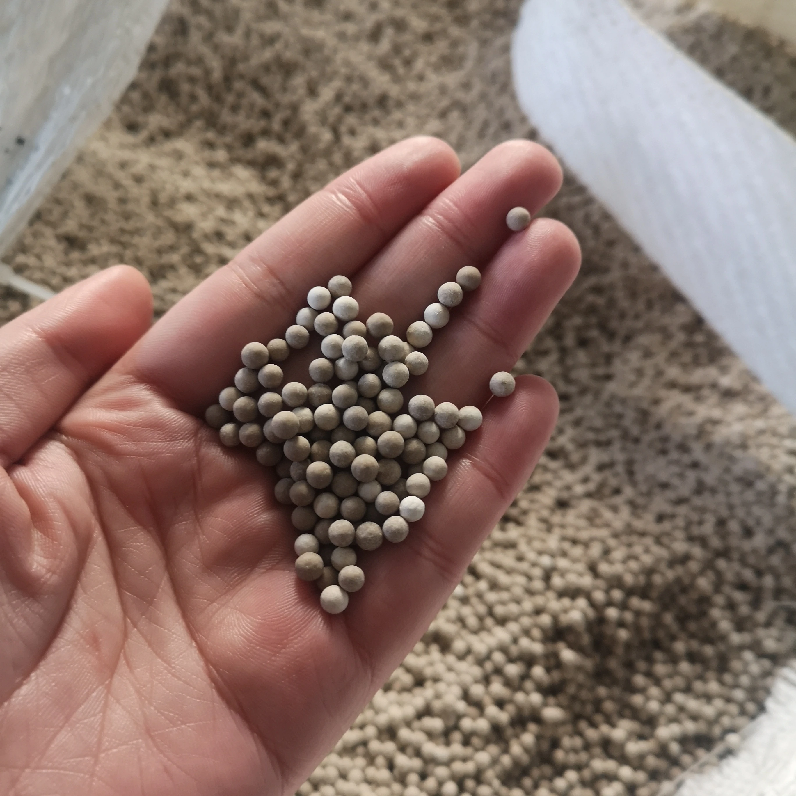 Top grade 13X Molecular Sieve -adsorbent for H20 and CO2 removal