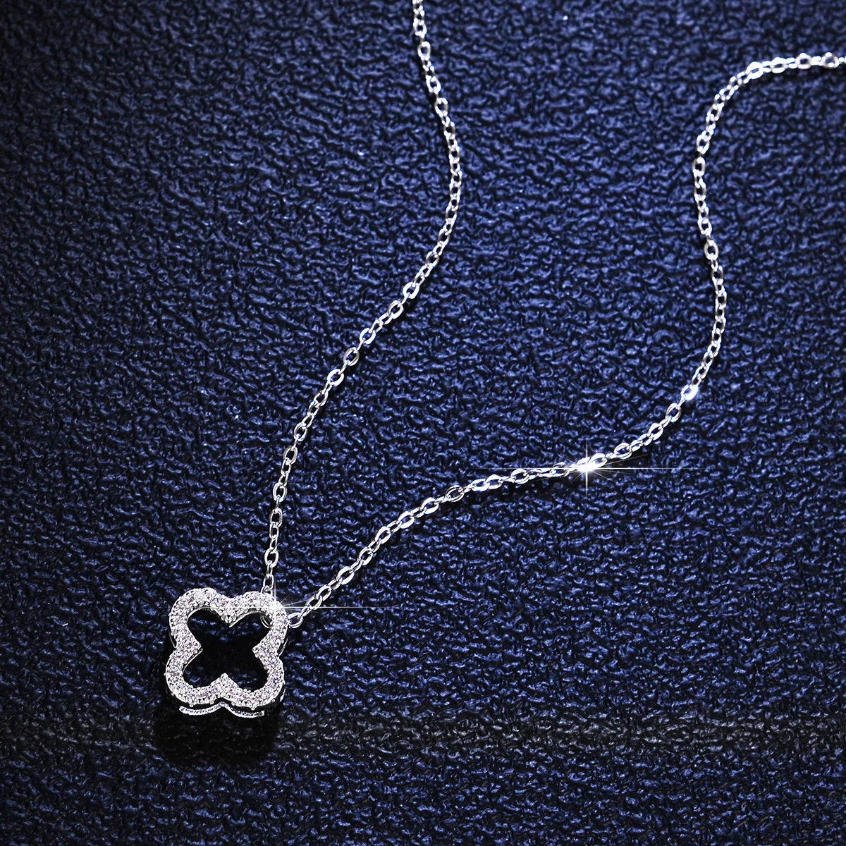 Full Cubic Zirconium 925 Sterling Silver Choker  White Gold Moissanite Stone Pendant Necklace Wedding Four leaf Clover Necklace