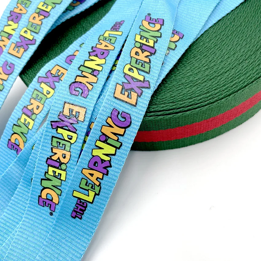 High quality personalized custom polyester silkscreen logo woven embroidered lanyard with keyring