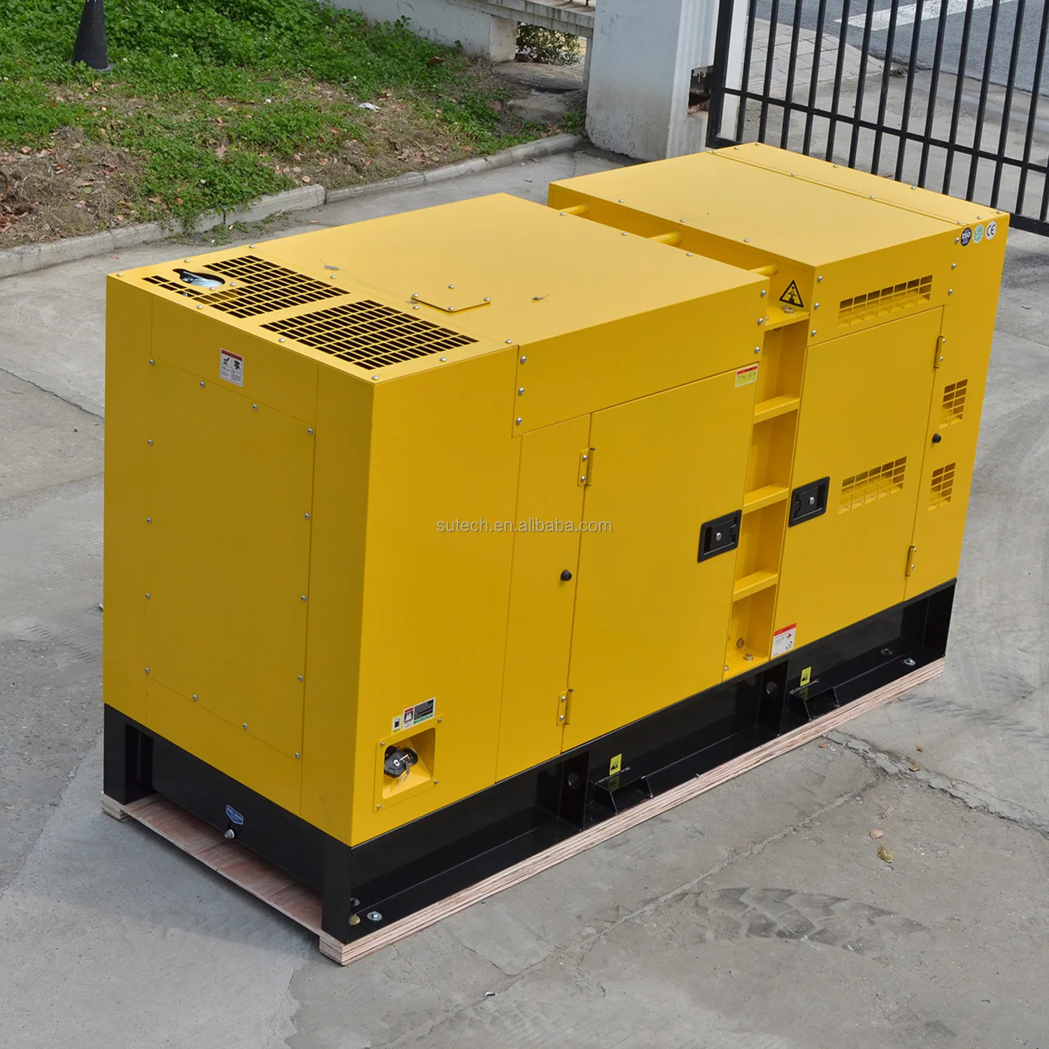 EPA approved 60Hz 3 phase 220V 240V 400 amp alternator generators 130 kw 150 160 kva with VOLVO diesel engine