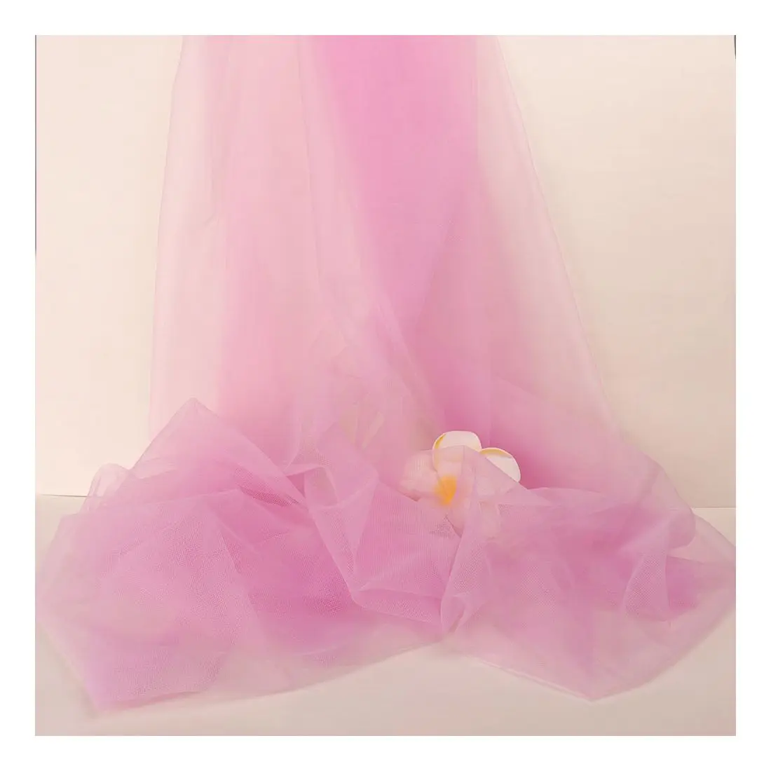 High quality 6420 nylon soft tulle fabric 21gsm for high-end wedding dress dream tulle roll