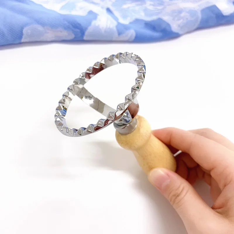 Zinc Alloy Ravioli Tools Stamp Dumpling Maker Mold cortador de galletas Square Round Wavy Cookie Cutters