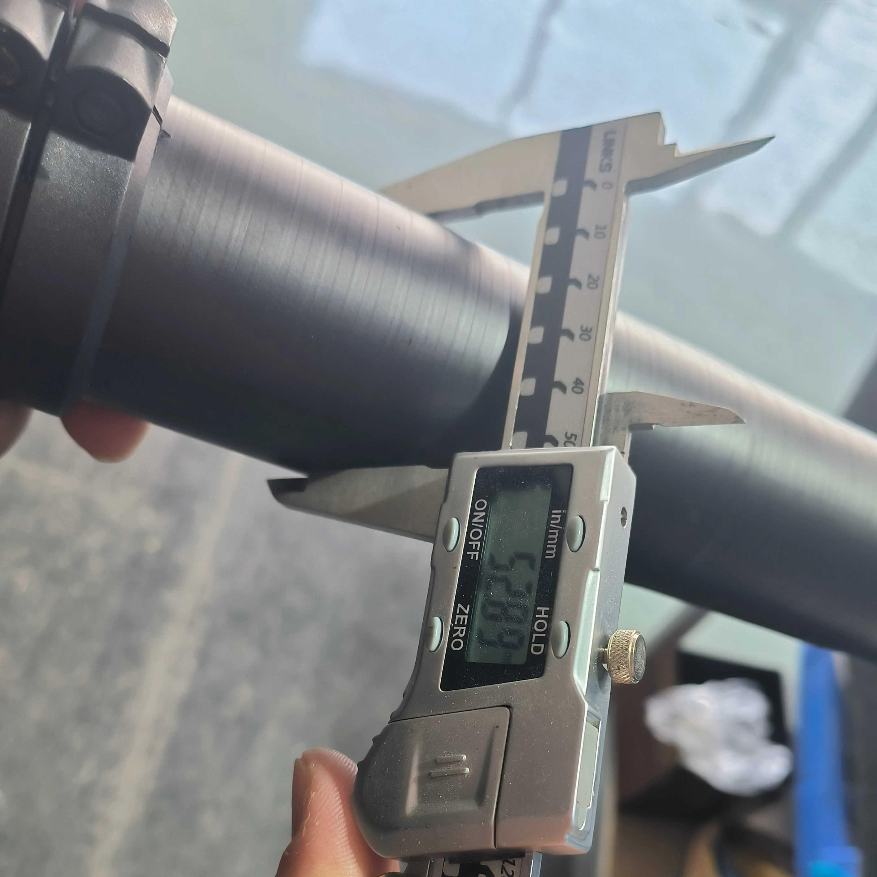 Wholesale High power industrial carbon fiber Gutter Cleaning Tools Gutter Vacuum Cleaning Systems