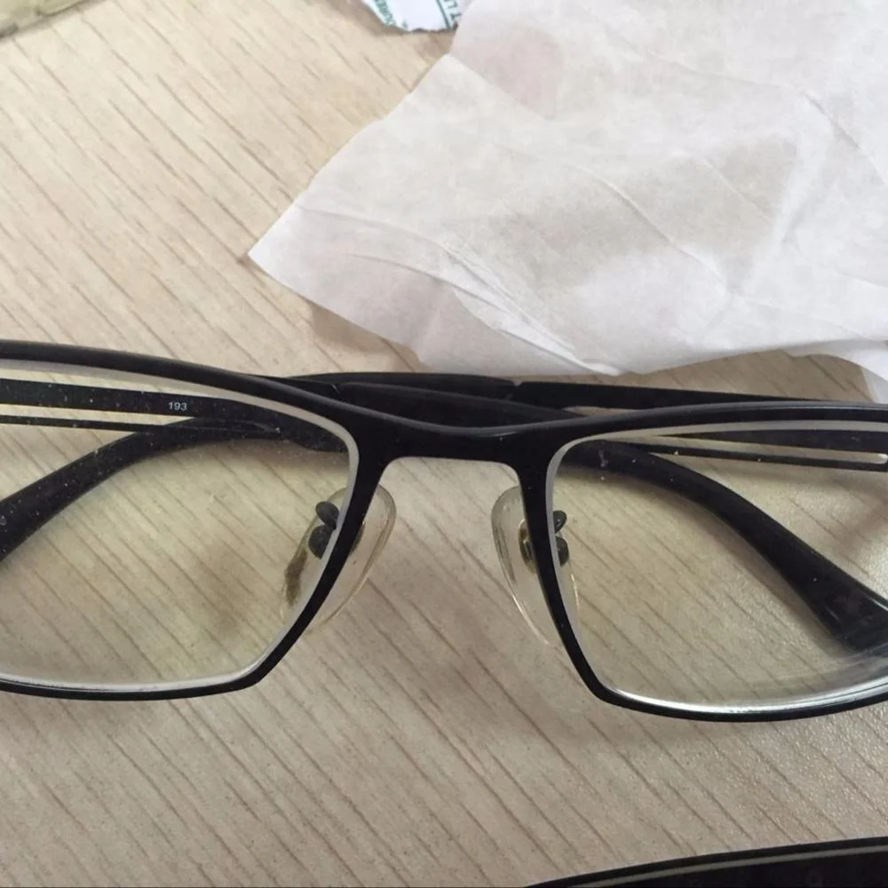 Individual Customized OEM Lens Wipes Eyeglass Cleaning Wipes for Cameras Mobile Phones Tablets Portable Travel Cleaner Wet Wipes