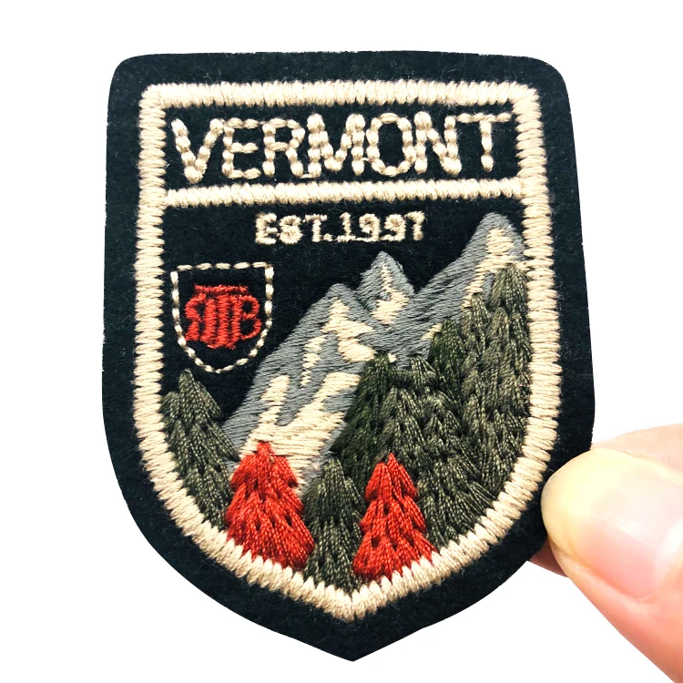 High Quality Digitizing Embroidery Services Custom Logo Clothing Embroidered Patches with Sew on
