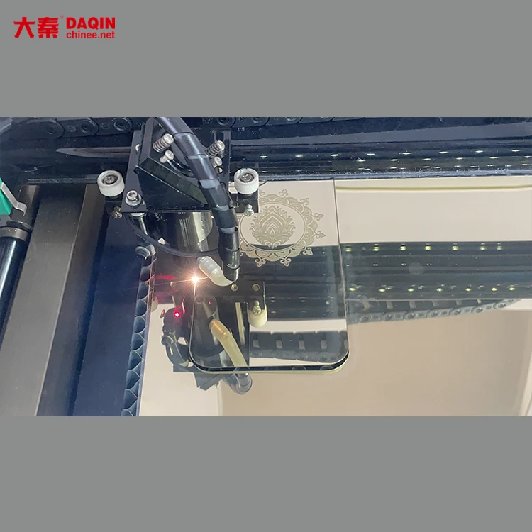 mobile screen protector engraving cutting machine fiber laser cutting machine