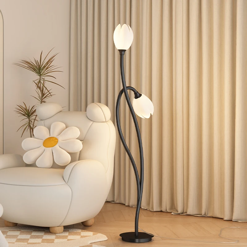 Decorative White 2-Head Flower Road Lighting Wedding Venue Layout Charger Plates Floor Lamps for Wedding Decoration
