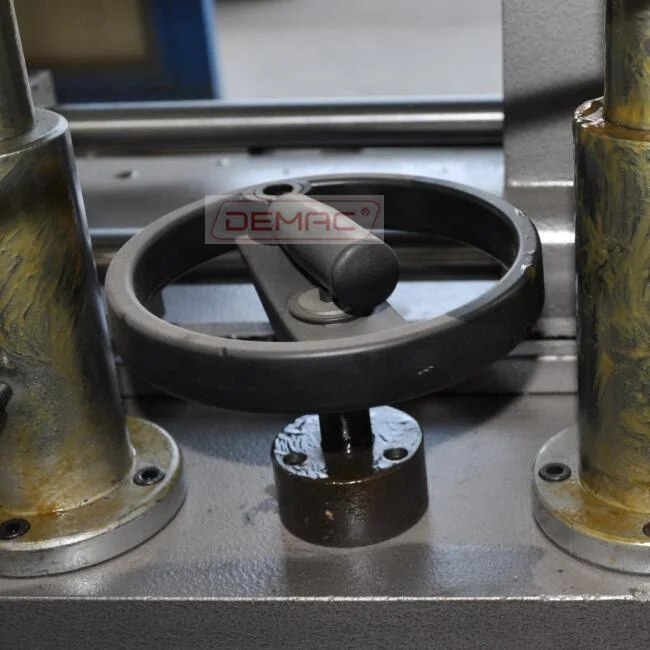 Price Multispindl Drill Head Milling For Aluminum Profile Vertical End Milling Machine