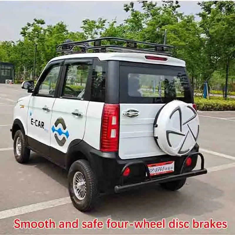 2024 hot sale electric car mini  oil and electricity low speed mini electric car family used mini electric car for old people