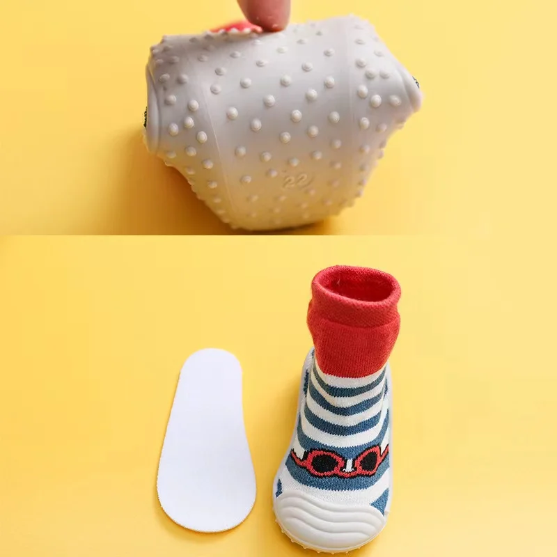 Cute Cartoon Designs Rubber Soft Sole Walking Shoes Baby Infant First Walker Sock Shoes Home Floor Knitted Sock Walking Shoes