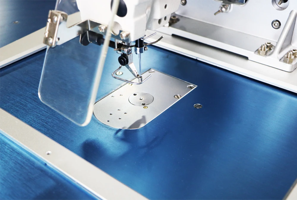 SI-3020 Computer Pattern sewing machine