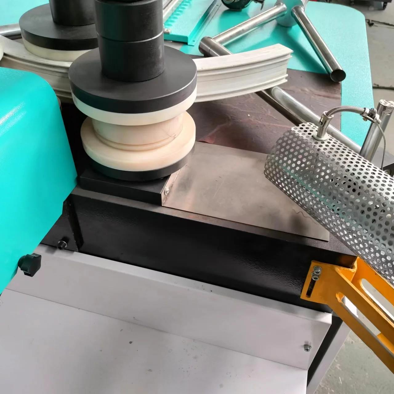 pvc profile bending machine pvc profile arch bending machine cnc pvc profile bending machine