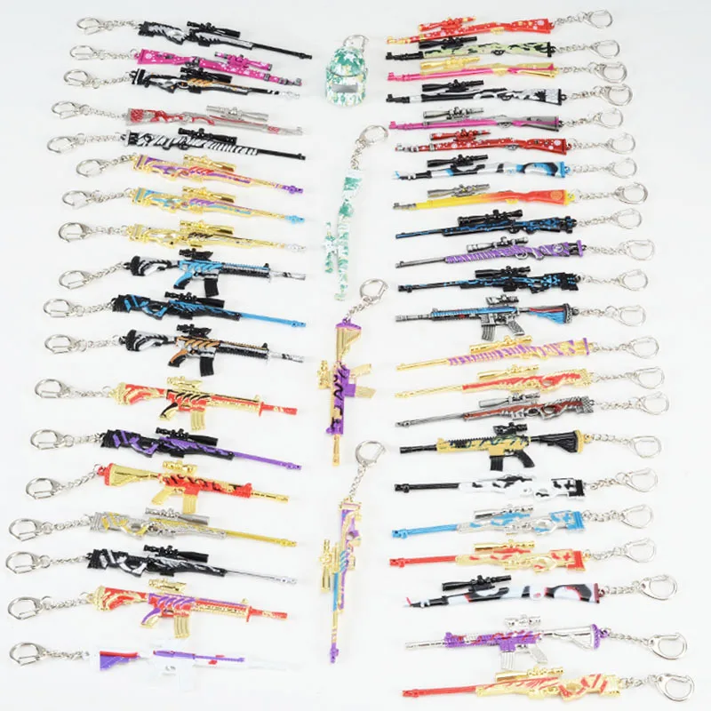 2022 new wholesale Eat chicken key chain 98K camouflage gold keel M416 key chain pendant