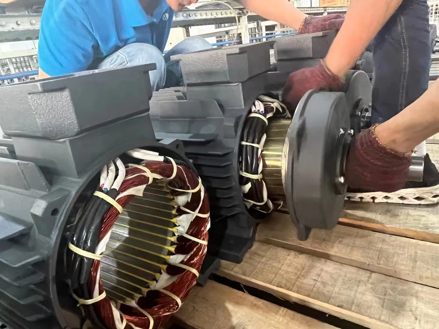 Three phase asynchronous axial electric motor