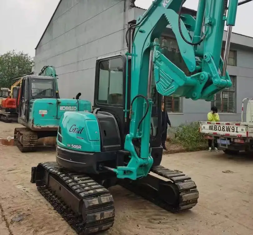 Original Japan Kobelco SK50 used mini excavator 5 Ton small crawler compact digger excavator escavatore