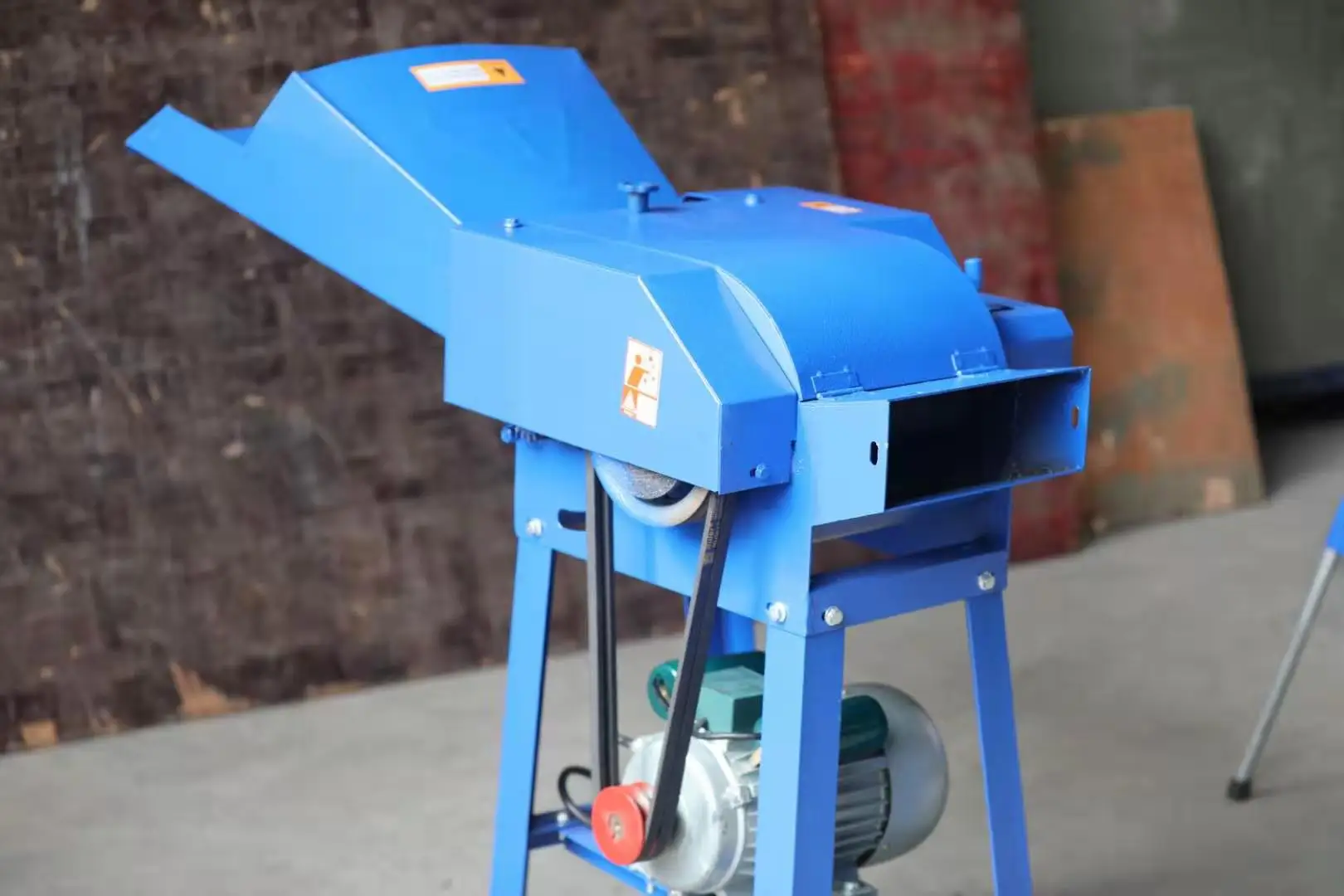 
Multifunctional Hay Grass Straw Chaff Cutter / Animal Feed Grass Chopper 