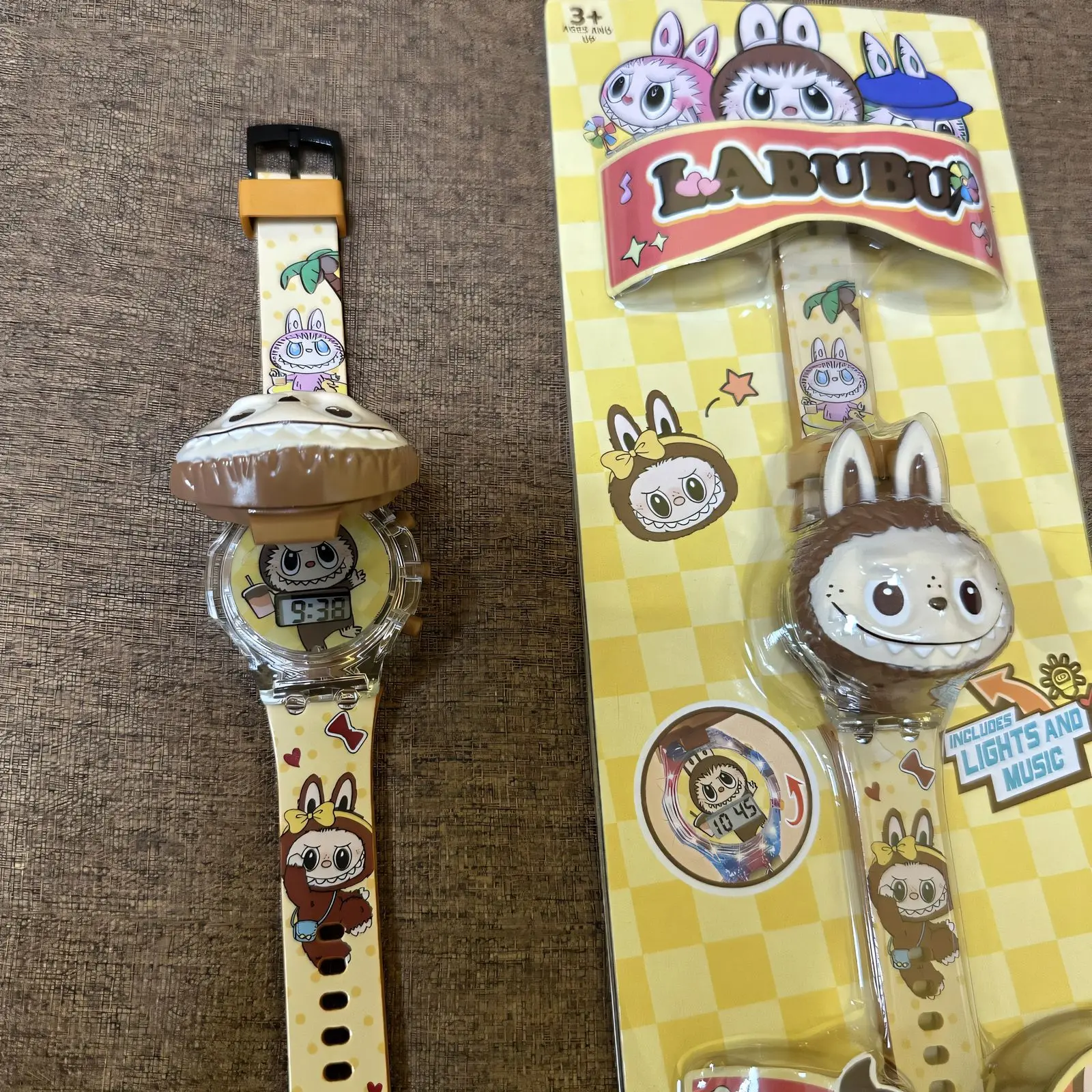 New Arrivals Wholesale Labubu Digital Watch Cartoon LED Glowing Children Watch The Monster Labubu Digital Watches Kids Gifts