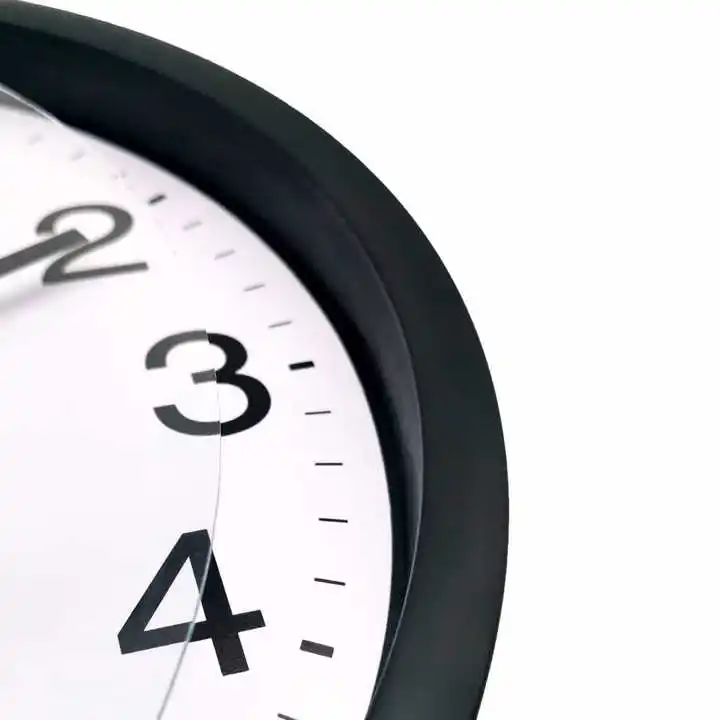 Hot selling Home Decoration Plastic Wall Clock with low price