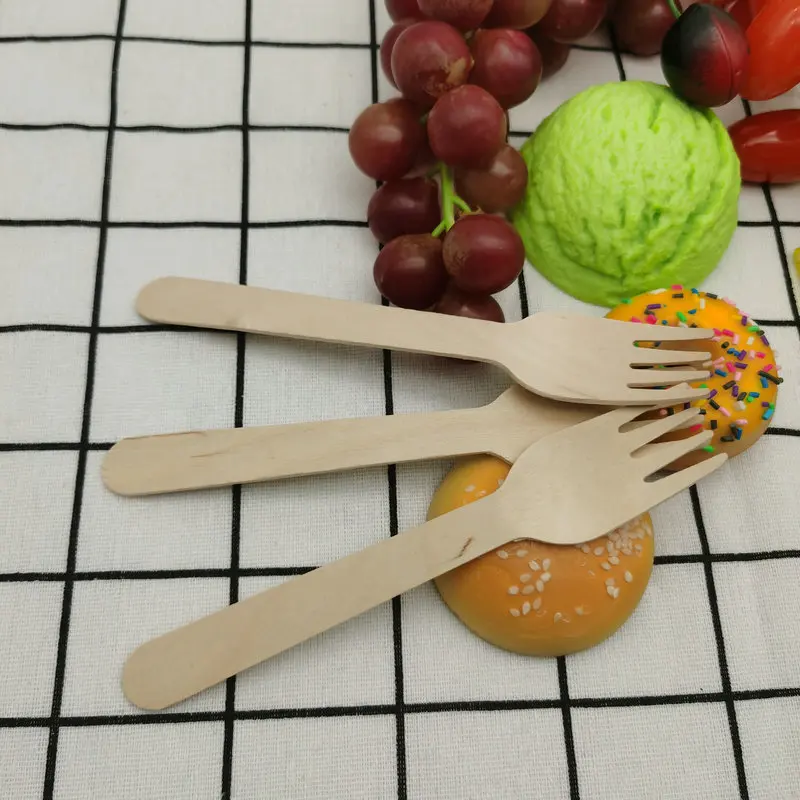Disposable Wooden Cutlery Spoons Fork Knife for Desserts Customized Package
