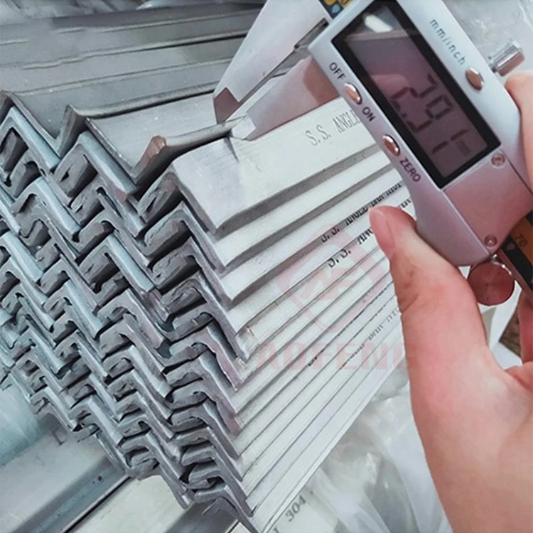 Высококачественная Заводская Прямая продажа ASTM Q235 16 мм стальная угловая облицовочная машина