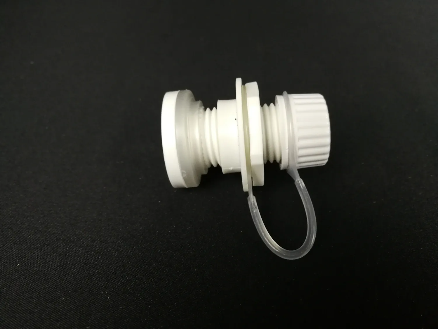 
High Quality Replacement plastic drain plug screw for cooler 