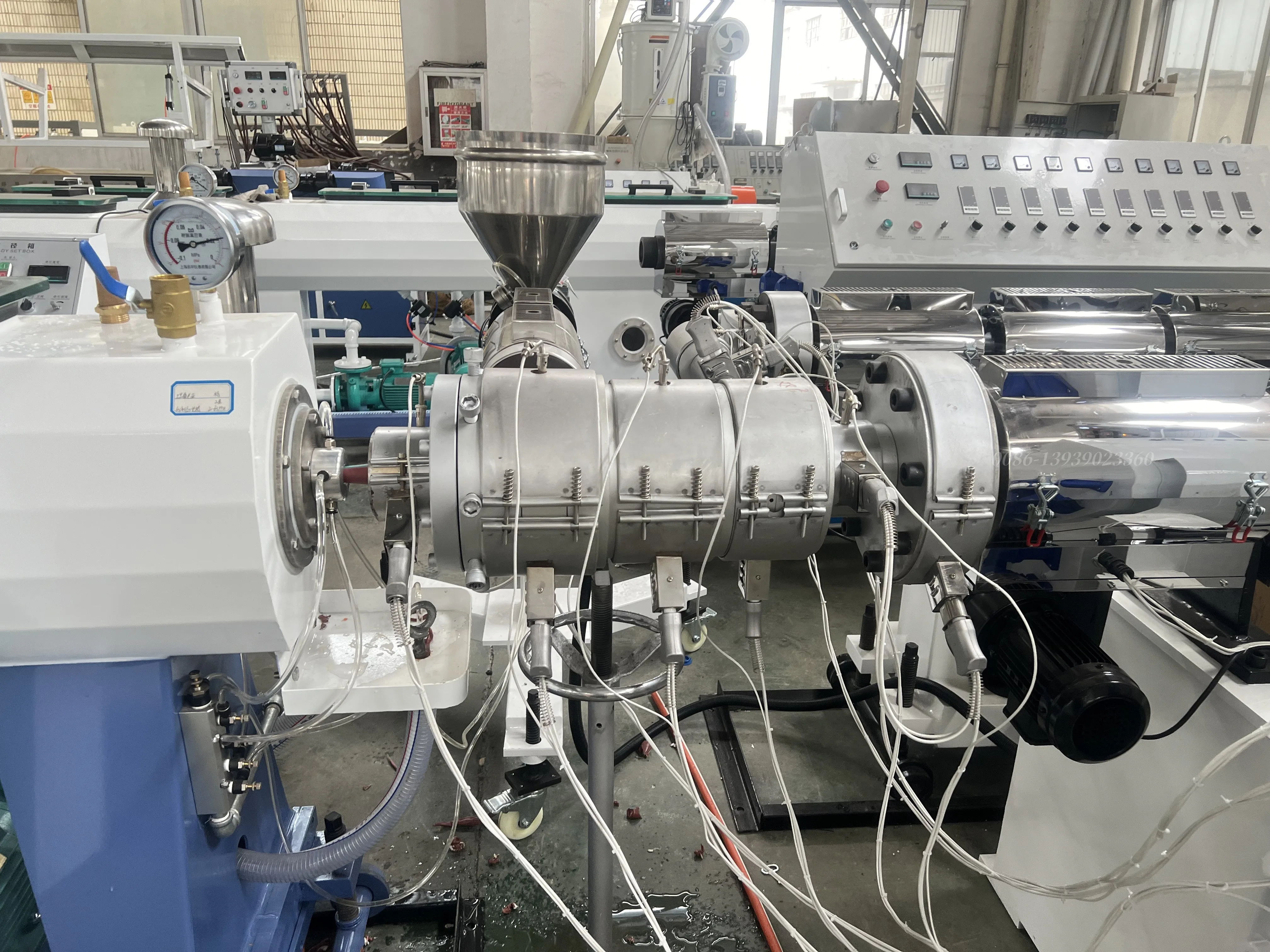 3 layers PPR PPH Pipe Extrusion Production Line/3 Layers PP-R PP-H Pipe coextruder Machine