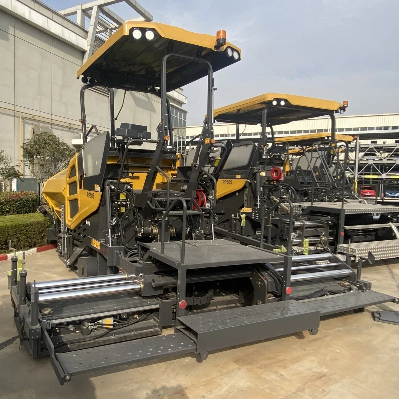 Famous 6M Good Asphalt Pavers  Price RP603 Machine Asphalt Concrete Paver Sale
