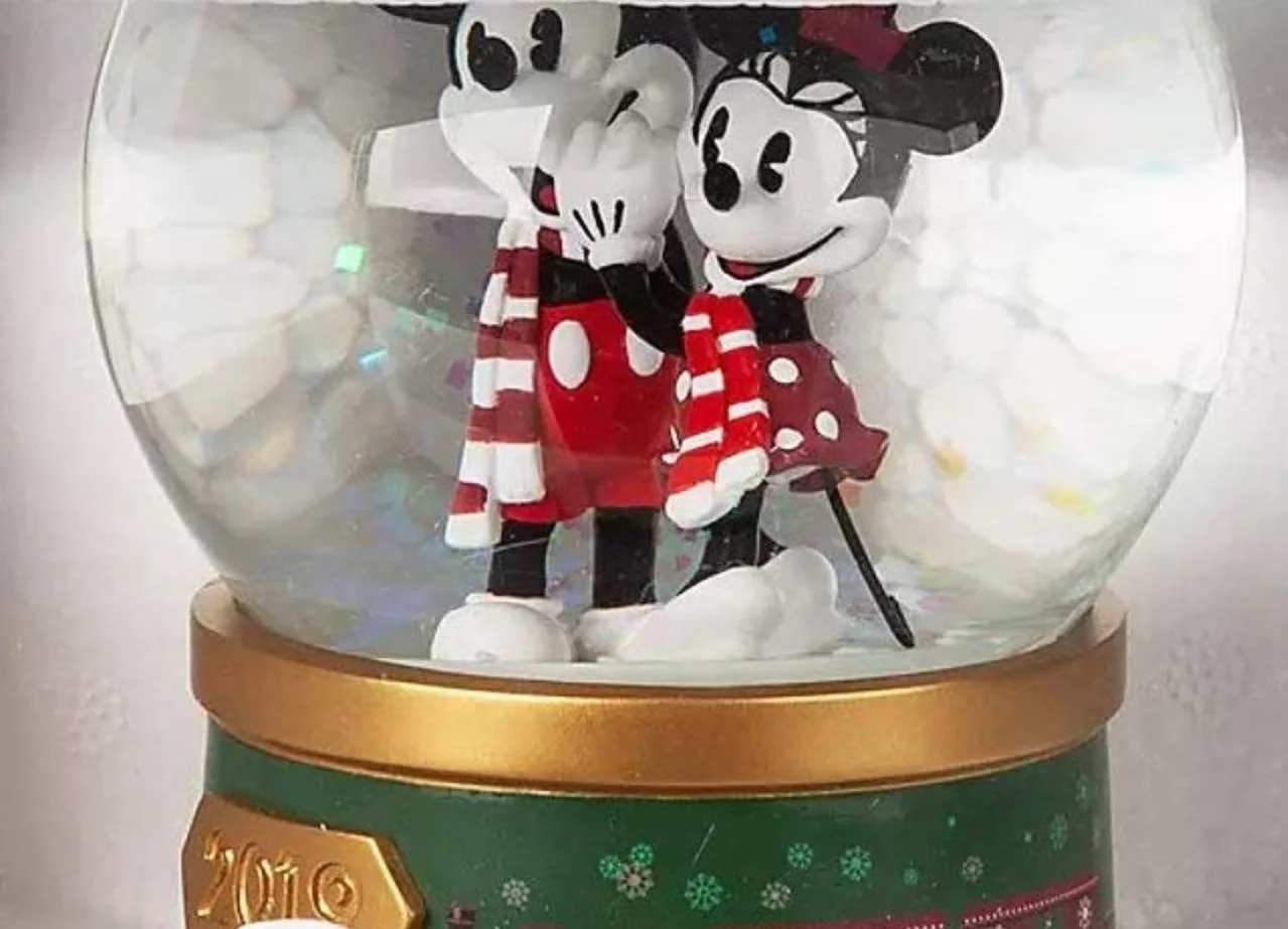 100mm Resin custom  Holiday Snowglobe 2019