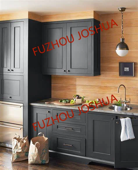 Кухонный шкаф из цельного дерева с кленовой березой