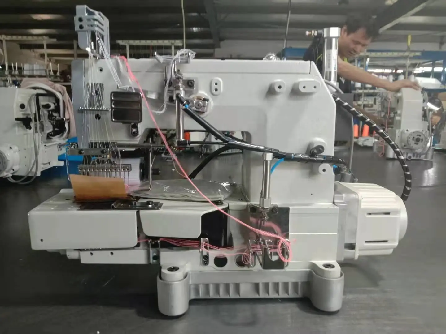 Elastic Inserting/Attaching Heavy Duty Industrial Sewing Machine Direct Drive Motor For Garment Industry