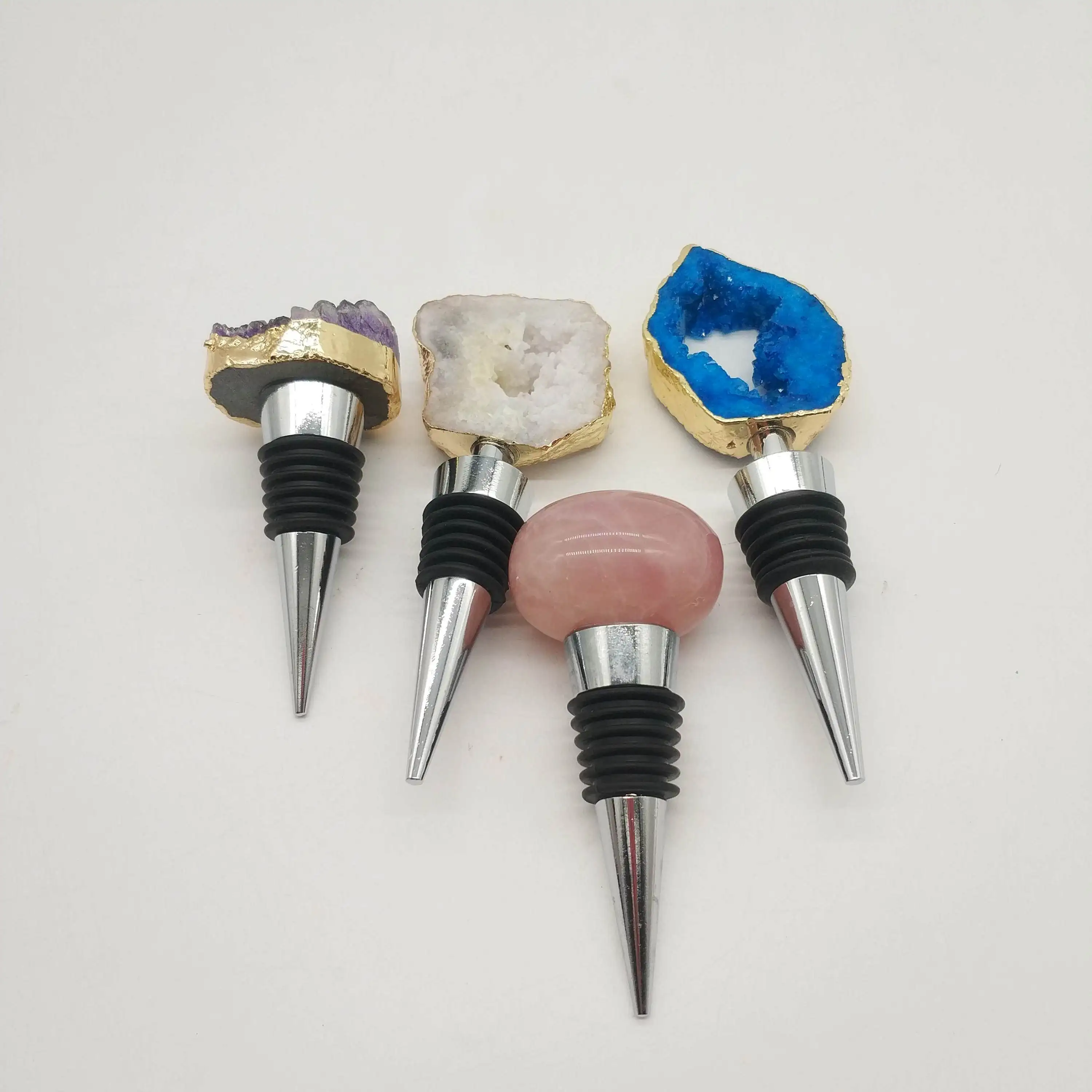 
Factory Price Vodka Bottle Stopper Beadable Bottle Stopper Pet Bottle Stopper 