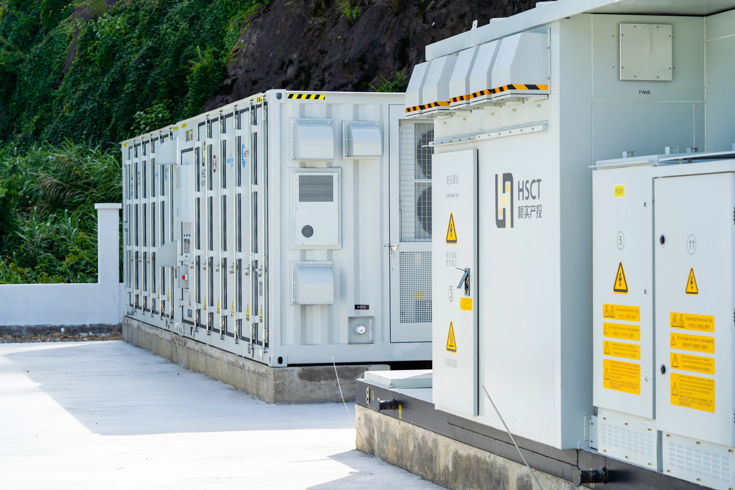 BoostESS Station 314MWh Liquid Cooling energy Storage System 5mw 10mw solar generator lifepo4 battery solar panel system