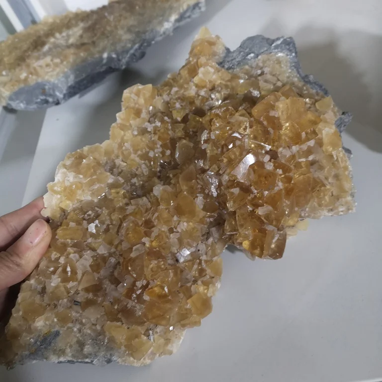 Wholesale Price Raw Natural calcite Cluster calcite iron ore price mineral specimen gemstone
