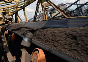 Steel wire rope core rubber conveyor belt used in mining machinery for long-distance transportation of materials conveyor belt