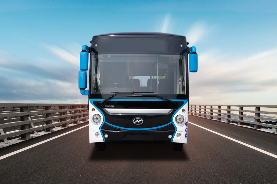 KLQ 6852GEV HIGER BUS Factory manufacture various electric passenger luxury bus for sale