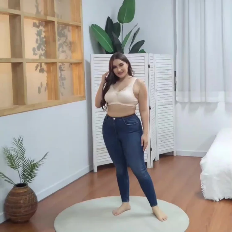 The new fashionThe Most Popular Plus-size Lingerie Sexy Fashion Woman Full Cup Bra Plus-size Bra