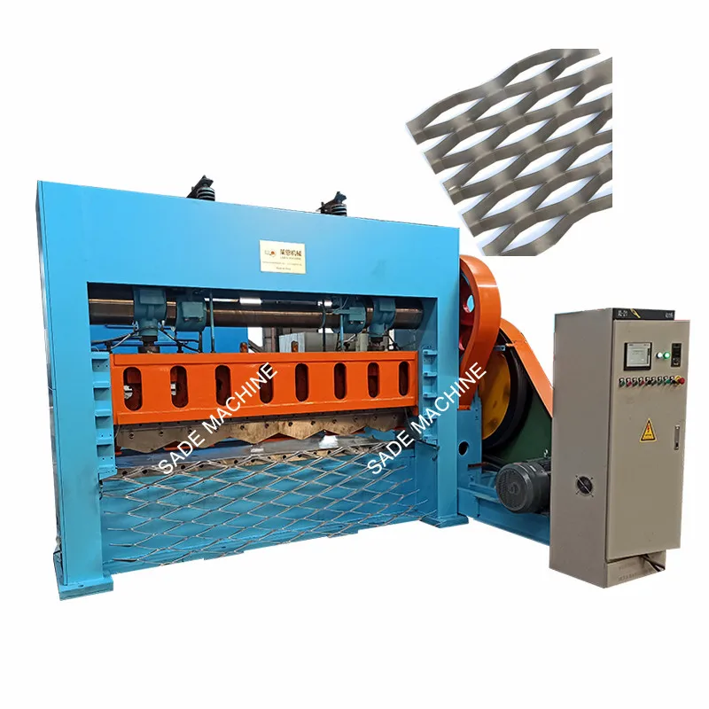 Expanded metal wire mesh weaving machine