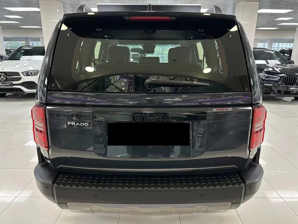 Toyota Prado Hybrid SUV New Energy Vehicle Good Performance FAW Toyota Prado 8 Speed Automatic Transmission 282Ps
