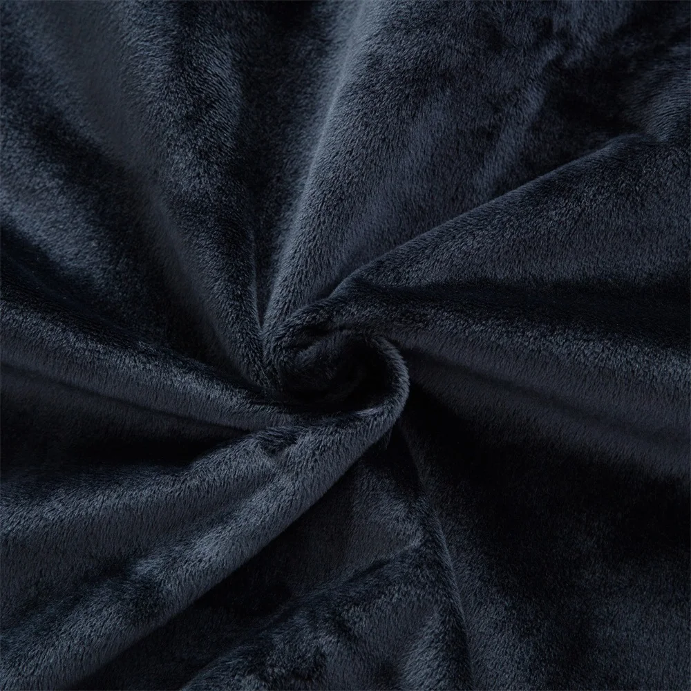Custom Design Microfibre Velvet Waterproof Intimacy Squirt Blanket for Bed