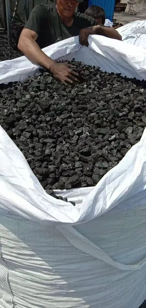 China Manufacturer 6-18mm 10-30mm Semi Coke for FeSi Production